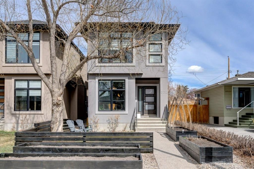 Main Photo: 3712 2 Avenue SW in Calgary: Spruce Cliff Detached for sale : MLS®# A1197975