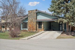 Main Photo: 32 Pump Hill Mews SW in Calgary: Pump Hill Detached for sale : MLS®# A2123833