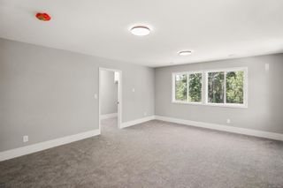 Photo 18: 916 Blakeon Pl in Langford: La Olympic View House for sale : MLS®# 878963
