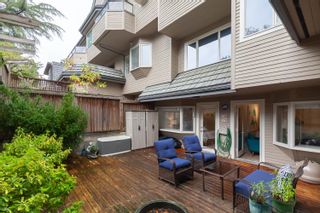 Photo 21: 2413 W 1ST Avenue in Vancouver: Kitsilano Townhouse for sale in "Bayside Manor" (Vancouver West)  : MLS®# R2746768
