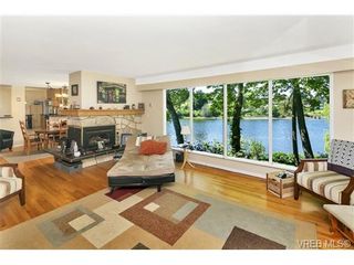Photo 6: 2763 Murray Dr in VICTORIA: SW Portage Inlet House for sale (Saanich West)  : MLS®# 728986