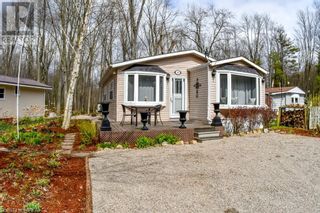 Photo 1: 107 RODEO Road in Flamborough: House for sale : MLS®# 40533505