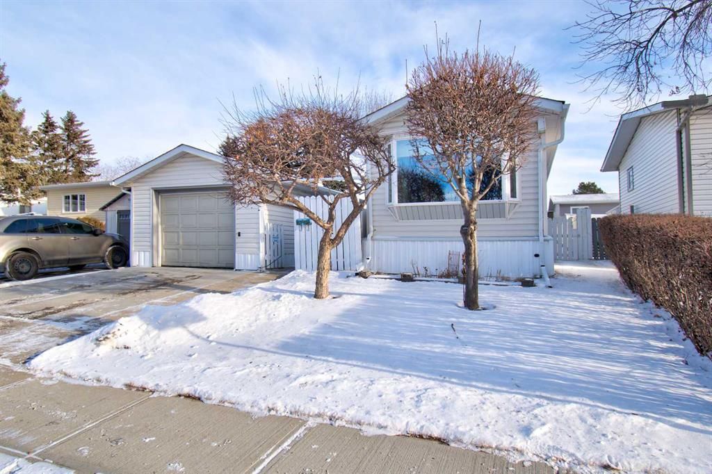 Main Photo: 185 Big Springs Drive SE: Airdrie Detached for sale : MLS®# A2100527