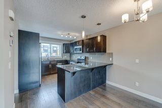 Photo 5: 225 Covecreek Circle NE in Calgary: Coventry Hills Row/Townhouse for sale : MLS®# A2021847