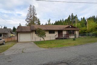 Photo 1: 1262 MARION Place in Gibsons: Gibsons & Area House for sale (Sunshine Coast)  : MLS®# R2111492