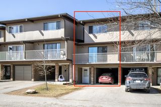 Photo 2: 48 1055 72 Avenue NW in Calgary: Huntington Hills Row/Townhouse for sale : MLS®# A2053865