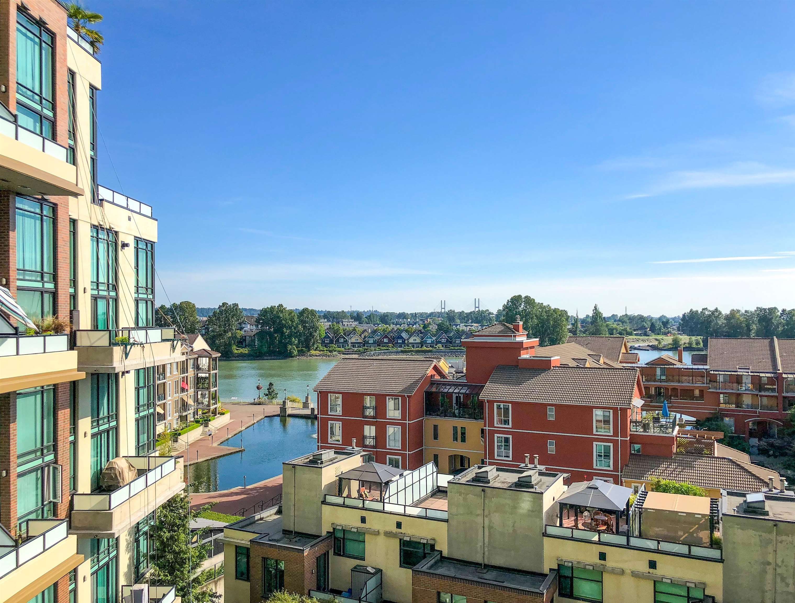 Main Photo: 415 10 RENAISSANCE Square in New Westminster: Quay Condo for sale in "THE MURANO" : MLS®# R2833730