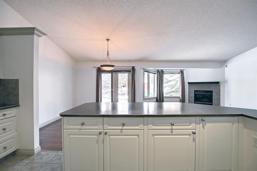 Photo 20: Photos: 329 Patina Court SW in Calgary: Patterson Row/Townhouse for sale : MLS®# A1166524