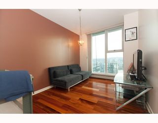Photo 7: 3105 1009 EXPO Boulevard in Vancouver: Downtown VW Condo  in "LANDMARK 33" (Vancouver West)  : MLS®# V801794