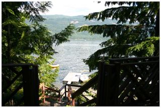 Photo 10: 3 Aline Hill Beach in Shuswap Lake: The Narrows House for sale : MLS®# 10152873