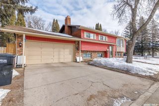 Photo 3: 801 V Avenue North in Saskatoon: Mount Royal SA Residential for sale : MLS®# SK962324