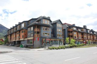 Photo 1: 308 1160 Railway Avenue: Canmore Apartment for sale : MLS®# A2109685