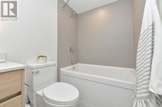 Photo 55: 211 1097 View St in Victoria: House for sale : MLS®# 945328