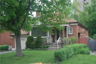 Photo 4: 14 Burncrest Drive in Toronto: Bedford Park-Nortown House (Bungalow) for sale (Toronto C04)  : MLS®# C3815007