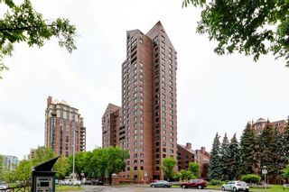 Photo 1: 500J 500 Eau Claire Avenue SW in Calgary: Eau Claire Apartment for sale : MLS®# A2060440