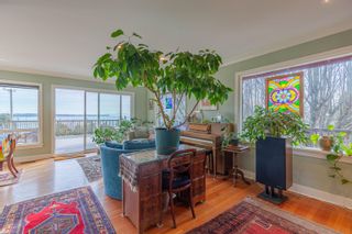 Photo 21: 14249 MARINE Drive: White Rock House for sale (South Surrey White Rock)  : MLS®# R2698738