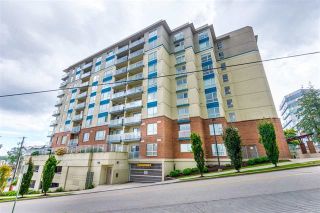 Photo 1: 504 200 KEARY Street in New Westminster: Sapperton Condo for sale in "ANVIL" : MLS®# R2160435