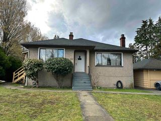 Main Photo: 4895 ST. CATHERINES Street in Vancouver: Fraser VE House for sale (Vancouver East)  : MLS®# R2863925