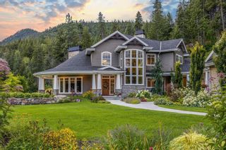 Photo 2: 5051 Paradise Valley Drive, in Peachland: House for sale : MLS®# 10275611