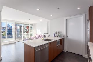 Photo 2: 1001 1372 SEYMOUR Street in Vancouver: Downtown VW Condo for sale in "THE MARK" (Vancouver West)  : MLS®# R2001462