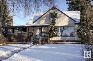 Photo 1: 9355 87 Street in Edmonton: Zone 18 House for sale : MLS®# E4369686