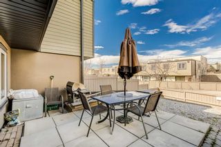 Photo 19: 152 3809 45 Street SW in Calgary: Glenbrook Row/Townhouse for sale : MLS®# A2125368