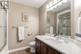 Photo 24: 827 LOOSESTRIFE WAY in Ottawa: House for sale : MLS®# 1385494