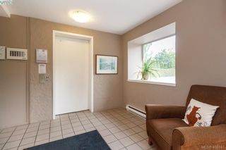Photo 3: 105 7070 West Saanich Rd in BRENTWOOD BAY: CS Brentwood Bay Condo for sale (Central Saanich)  : MLS®# 811148