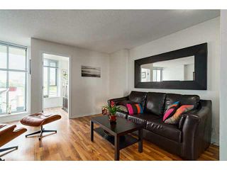 Photo 3: 608 550 TAYLOR Street in Vancouver: Downtown VW Condo for sale in "THE TAYLOR" (Vancouver West)  : MLS®# V1123888