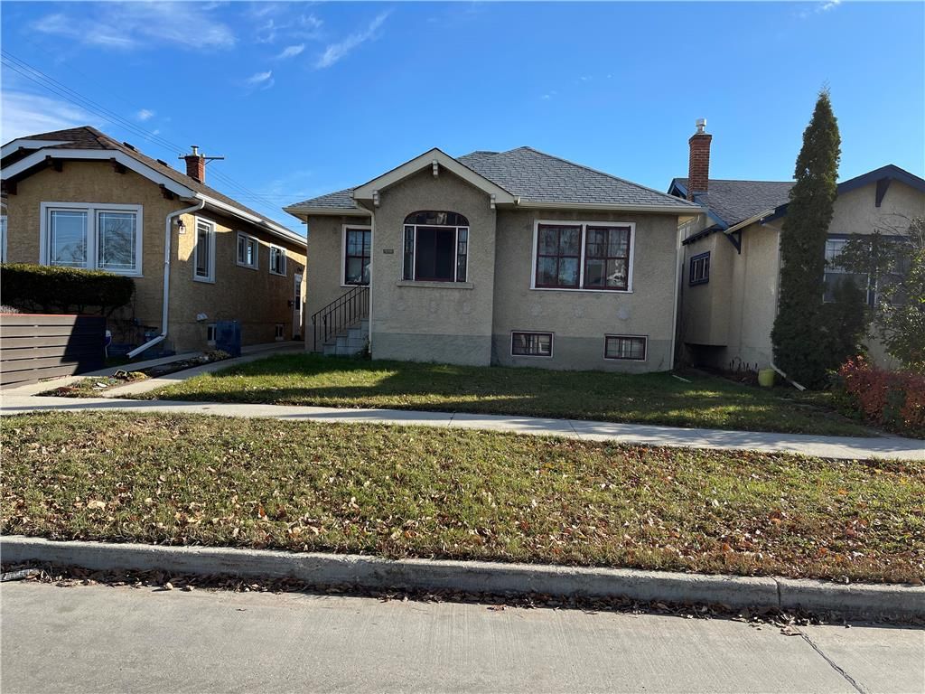 Main Photo: 785 Ingersoll Street in Winnipeg: West End Residential for sale (5C)  : MLS®# 202226387