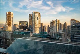Photo 11: 1301 989 NELSON Street in Vancouver: Downtown VW Condo for sale in "THE ELECTRA" (Vancouver West)  : MLS®# R2460335