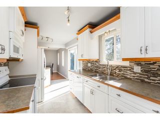 Photo 5: 27004 28B Avenue in Langley: Aldergrove Langley House for sale in "Aldergrove" : MLS®# R2661043