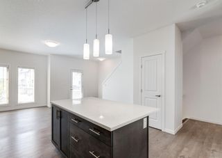 Photo 4: 344 Legacy Point SE in Calgary: Legacy Row/Townhouse for sale : MLS®# A1221878