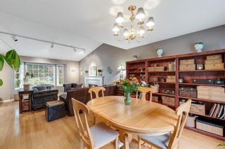 Photo 10: 881 Violet Ave in Saanich: SW Marigold House for sale (Saanich West)  : MLS®# 899790