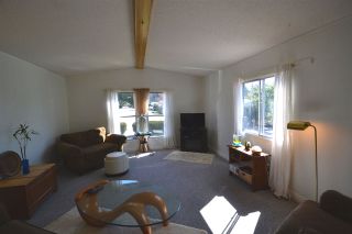 Photo 12: 1 5575 MASON Road in Sechelt: Sechelt District Manufactured Home for sale in "Mason Road Mobile Home Community" (Sunshine Coast)  : MLS®# R2053291