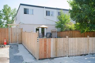 Photo 1: 3623 27A Avenue SE in Calgary: Dover Row/Townhouse for sale : MLS®# A1234294