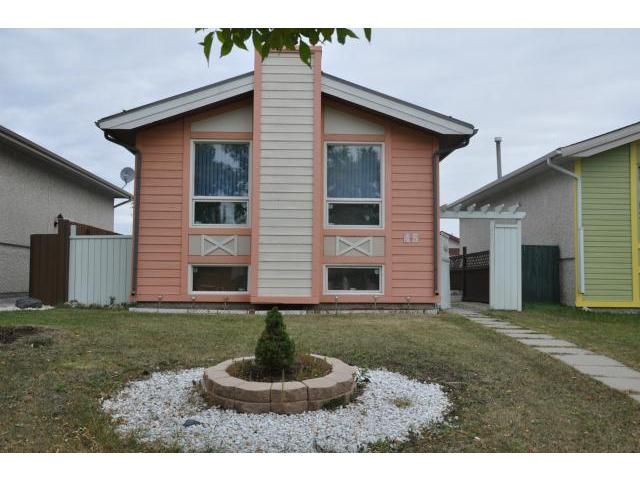 Main Photo:  in WINNIPEG: Maples / Tyndall Park Property for sale (North West Winnipeg)  : MLS®# 1219498