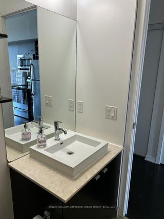 Photo 17: 3013 105 The Queens Way in Toronto: High Park-Swansea Condo for lease (Toronto W01)  : MLS®# W6089856