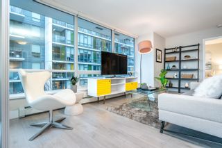 Photo 4: 315 1783 MANITOBA Street in Vancouver: False Creek Condo for sale in "RESIDENCES AT WEST" (Vancouver West)  : MLS®# R2659623