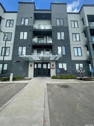 Photo 1: 410 2101 Heseltine Road in Regina: River Bend Residential for sale : MLS®# SK937802