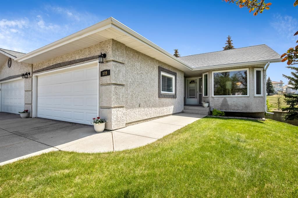 Main Photo: 189 Arbour Cliff Close NW in Calgary: Arbour Lake Semi Detached (Half Duplex) for sale : MLS®# A2054913