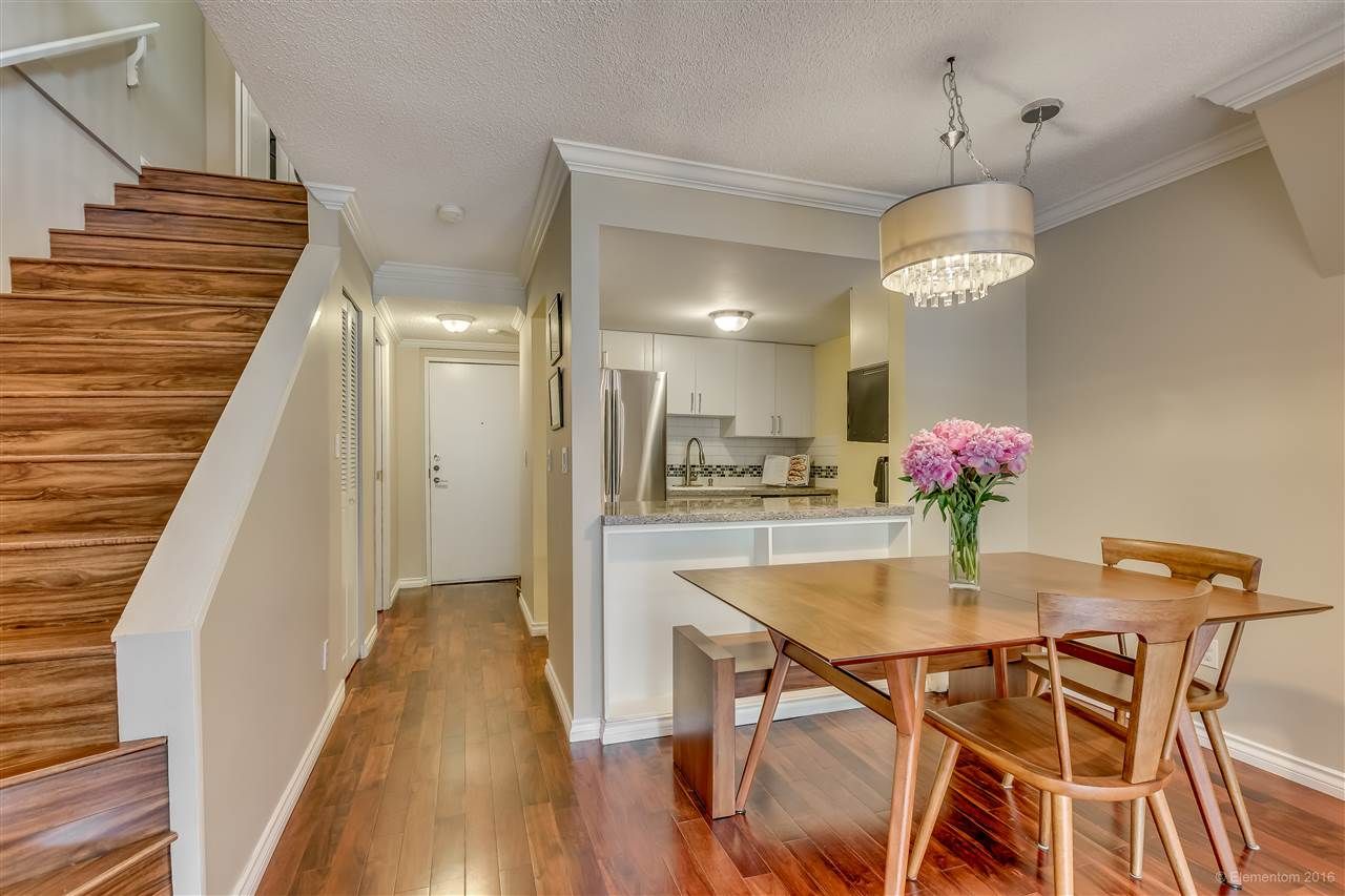 Main Photo: 105 2455 YORK Avenue in Vancouver: Kitsilano Condo for sale in "Green Wood York" (Vancouver West)  : MLS®# R2100084