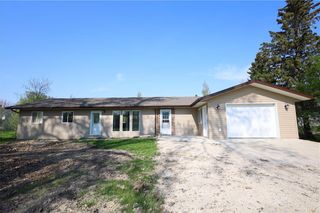 Photo 1: 5034 1 Road W in Rhineland: House for sale : MLS®# 202306717