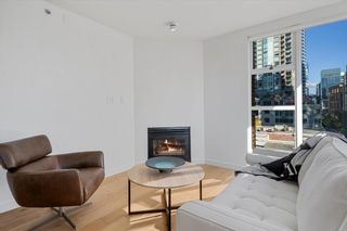 Photo 4: 804 939 HOMER Street in Vancouver: Yaletown Condo for sale (Vancouver West)  : MLS®# R2835315