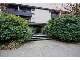 Photo 1: # 206 1420 E 8TH AV in Vancouver: Grandview VE Condo for sale in "Willowbridge" (Vancouver East)  : MLS®# V1030880