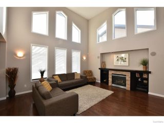 Photo 2: 4313 GUSWAY Street in Regina: Single Family Dwelling for sale (Regina Area 01)  : MLS®# 600709