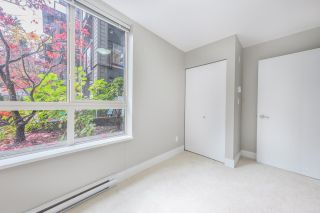 Photo 9: 105 7418 BYRNEPARK Walk in Burnaby: South Slope Townhouse for sale (Burnaby South)  : MLS®# R2633314