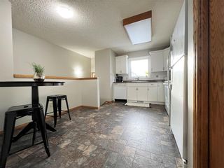 Photo 4: 1728 Bond Street in Dauphin: Northeast Residential for sale (R30 - Dauphin and Area)  : MLS®# 202219374
