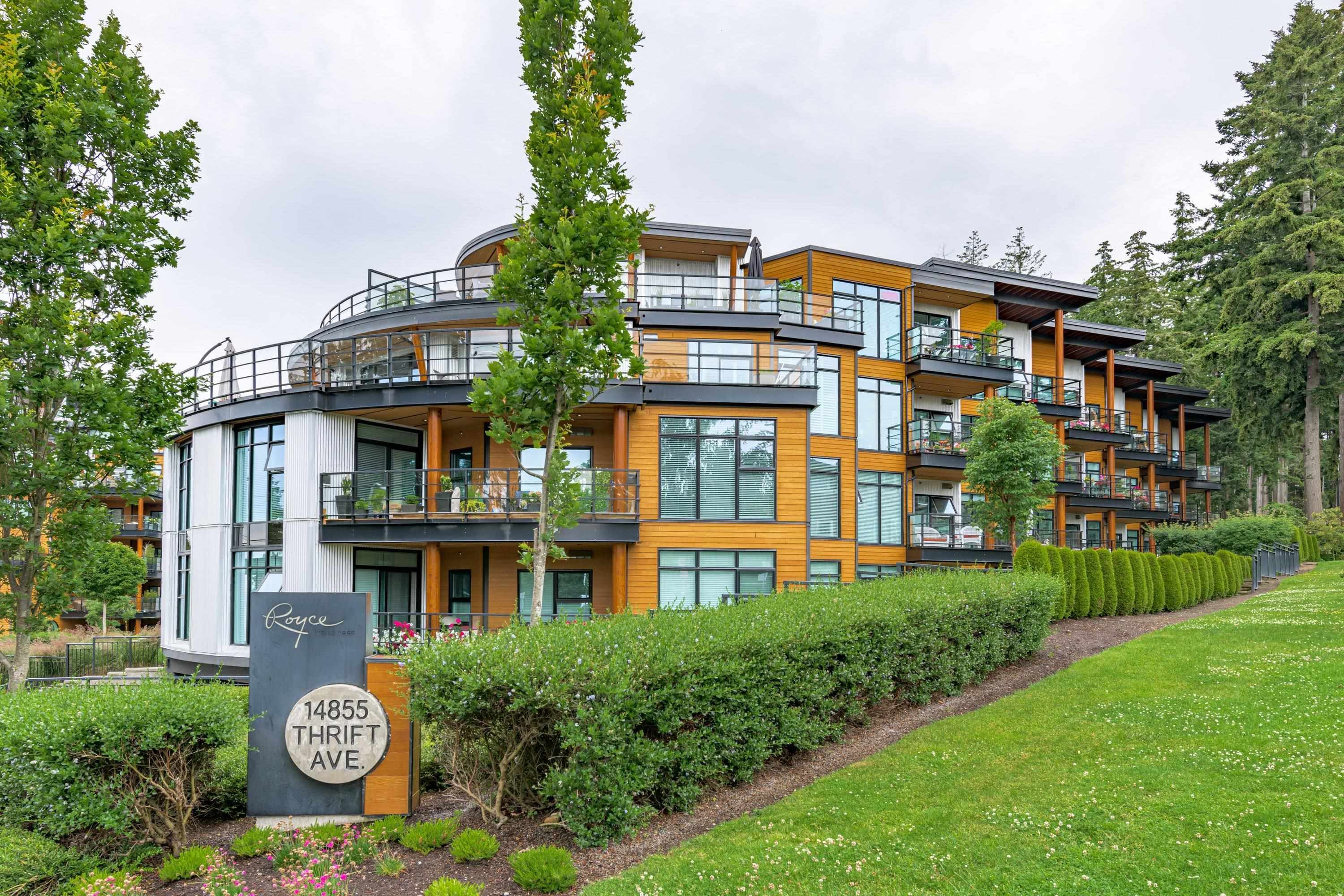 Main Photo: 415 14855 THRIFT Avenue: White Rock Condo for sale in "The Royce" (South Surrey White Rock)  : MLS®# R2718053