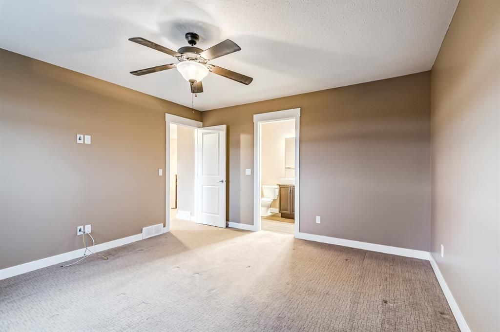 Photo 32: Photos: 228 Rainbow Falls Green: Chestermere Semi Detached for sale : MLS®# A1158715